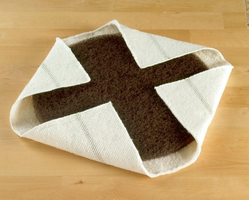 Bona Oiling Cloth Image 1